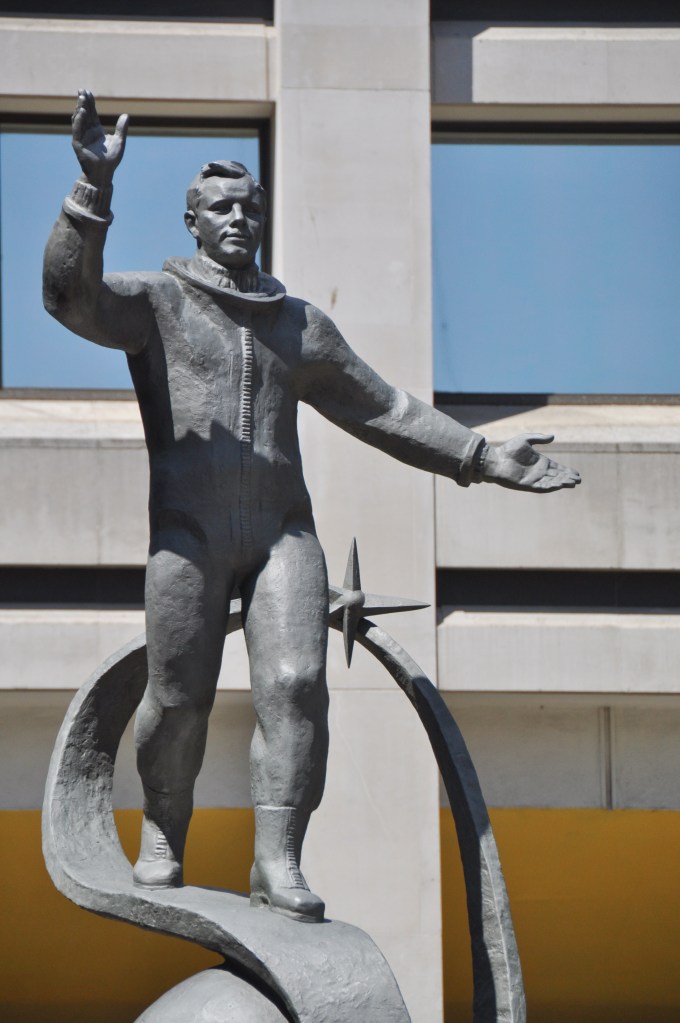 Yuri Gargarin - First man in space