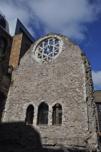 Winchester Palace Ruin - Clink Street - Day