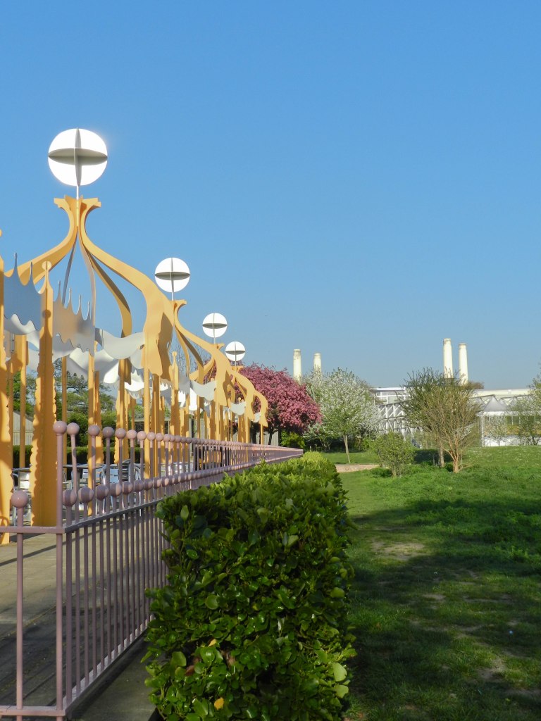 Central Avenue - Battersea Park