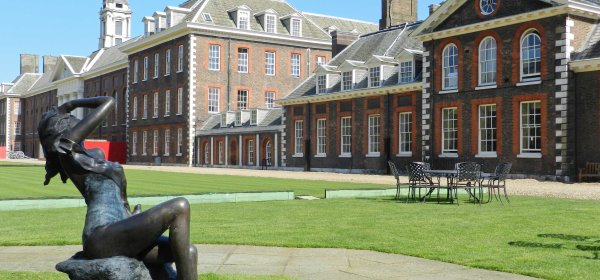 Royal Hospital view front entrance - pub side