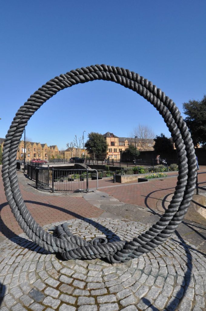 London Runs and Photo Routes - Q steel Rope - Vaughan Way