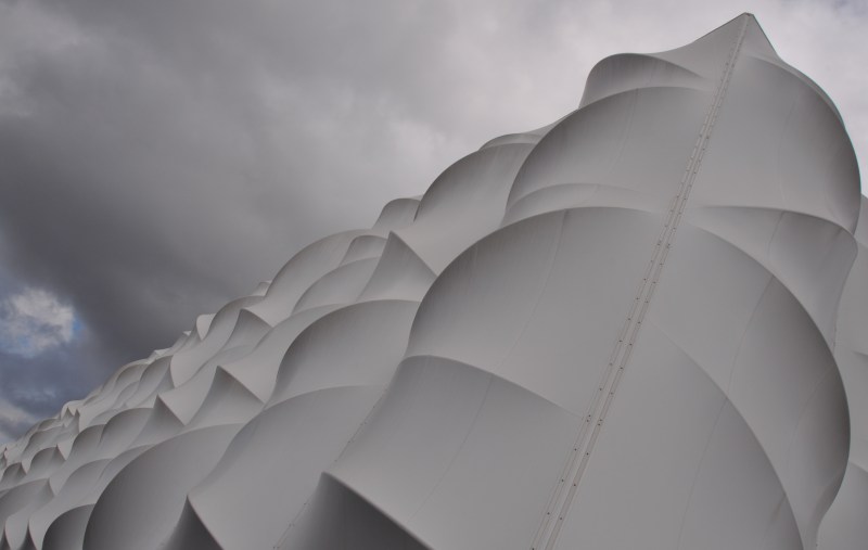 Structure - Grey skies