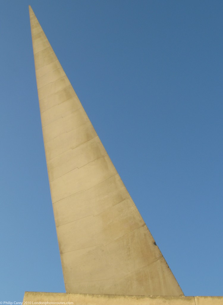 The Southwark Gateway designed by Eric Parry Architects.