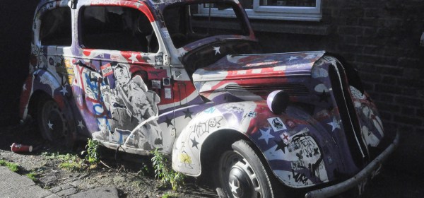 Old Abandoned Car Art - Camden Market - Haven Street
