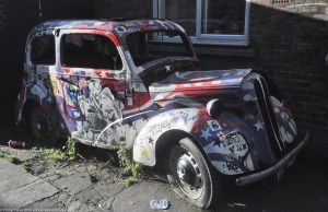 Old Abandoned Car Art - Camden Market - Haven Street