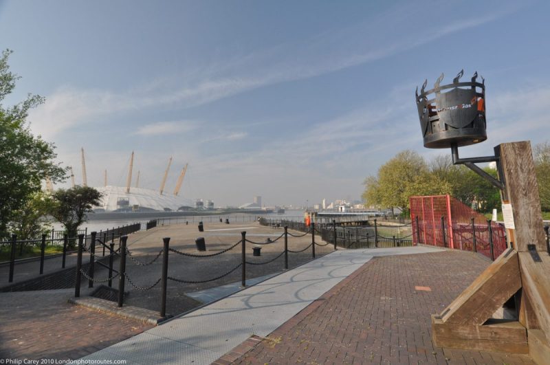 London Runs and Photo Routes - East India Dock Basin - towards O2 dome