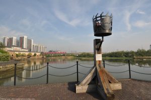 London Runs and Photo Routes - Basin and beacon - Orchard Wharf - East India Dock
