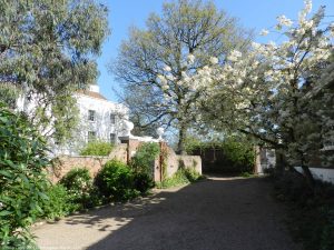 London Runs and Photo Routes - Outside Croomshill Gate- Greenwich Park -