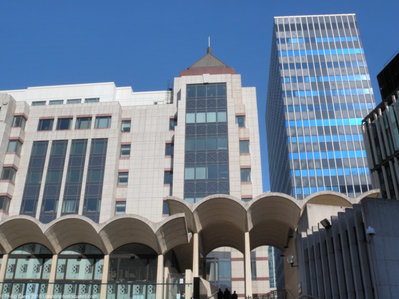 Modern Buildings beyond Guildhall