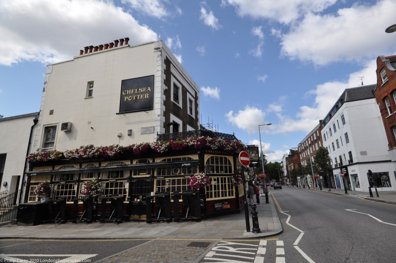 Kings Road - shops and pubs