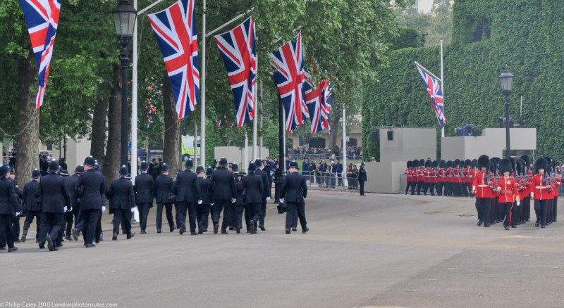 Police and Guards departing after the Royal wedding