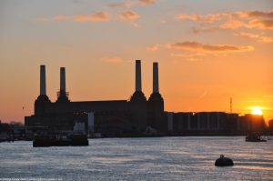 London Runs and Photo Routes - Battersea Power-station - Sunset from Vauxhall Bridge