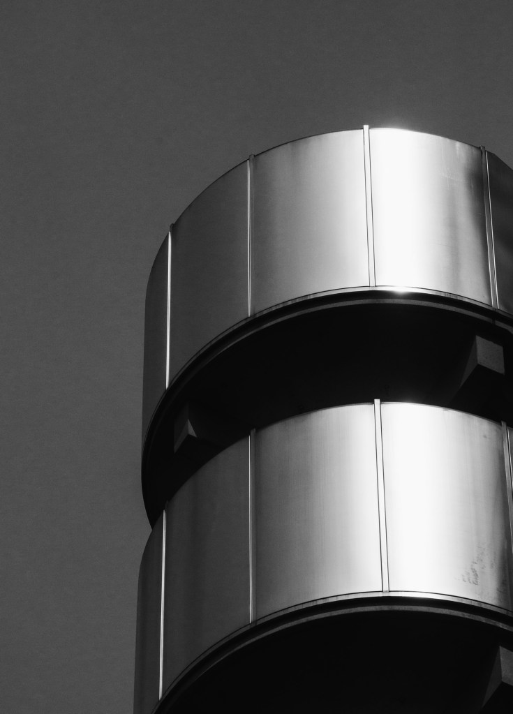 Lloyds of London Detail