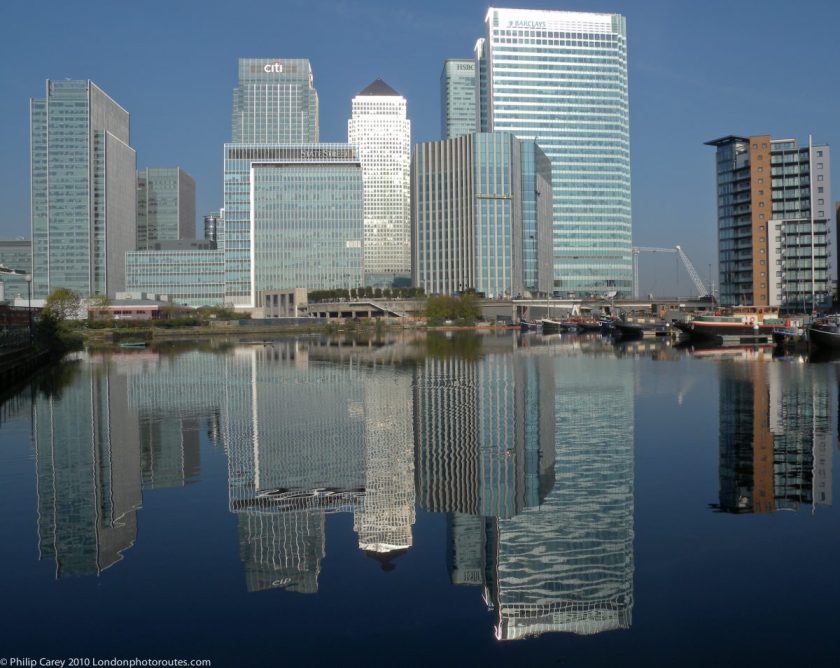 London Runs and Photo Routes -View to Canary Wharf across Blackwell Basin