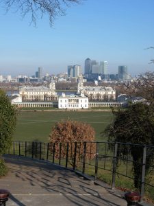 London Runs and Photo Routes - View from The top Of Greenwich park towards Docklands