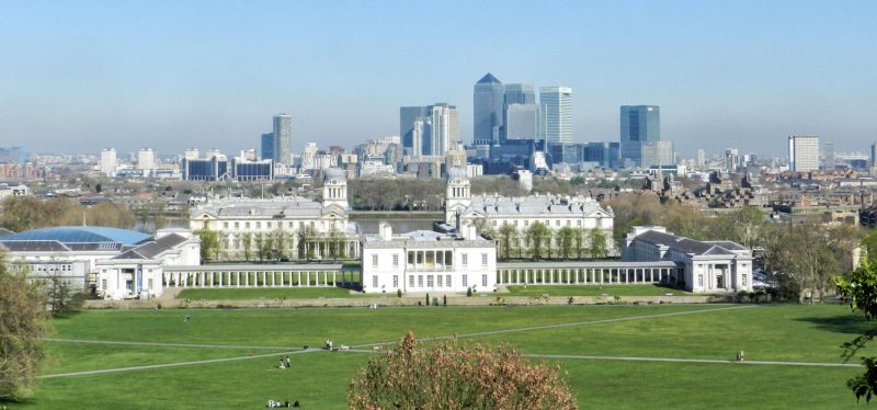 London Runs and Photo Routes - View from The top Of Greenwich park towards Docklands