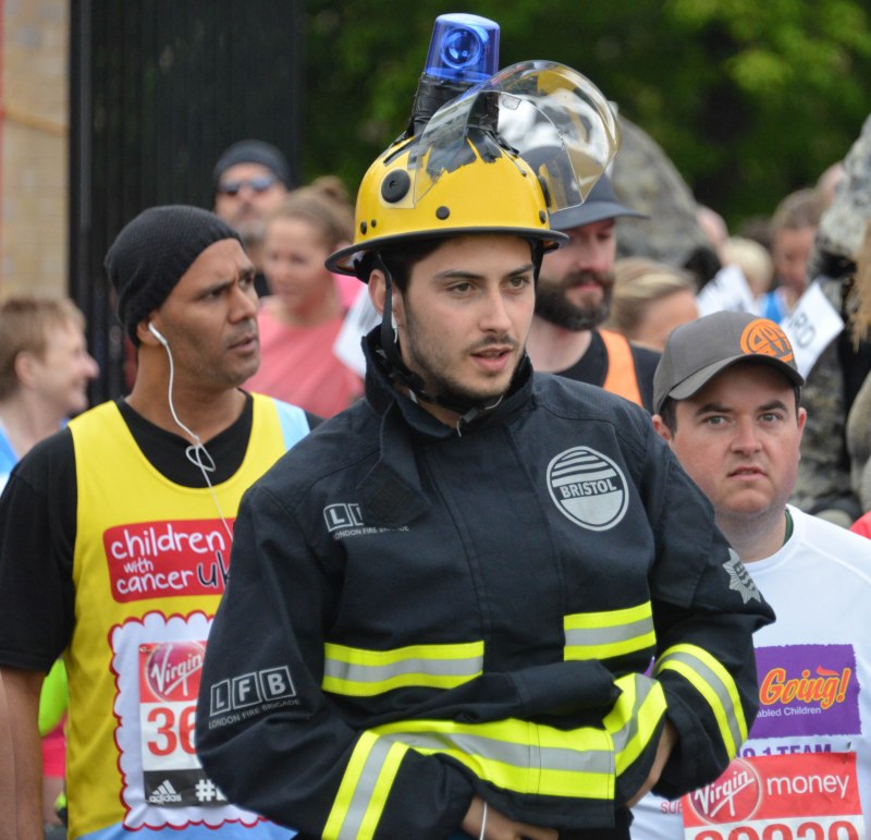 Fancy Dress runner London Marathon